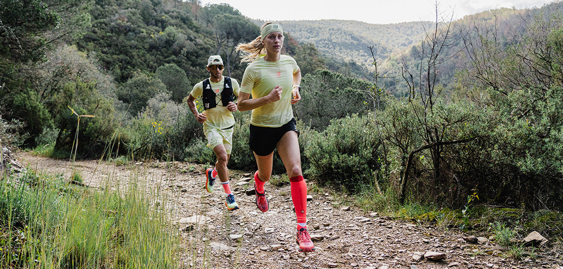 Compressport Unisex's R2 3.0 Calf Sleeves - Fluo Red/White Refl