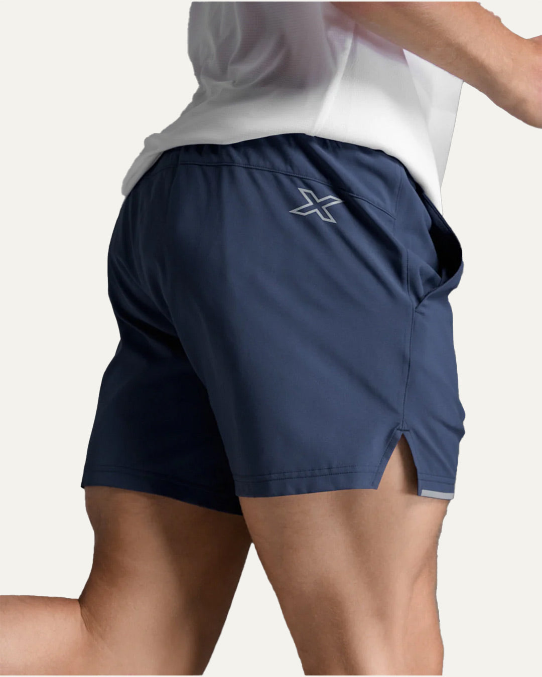 2XU Men's Aero 5 Inch Shorts - Midnight/Silver Reflective