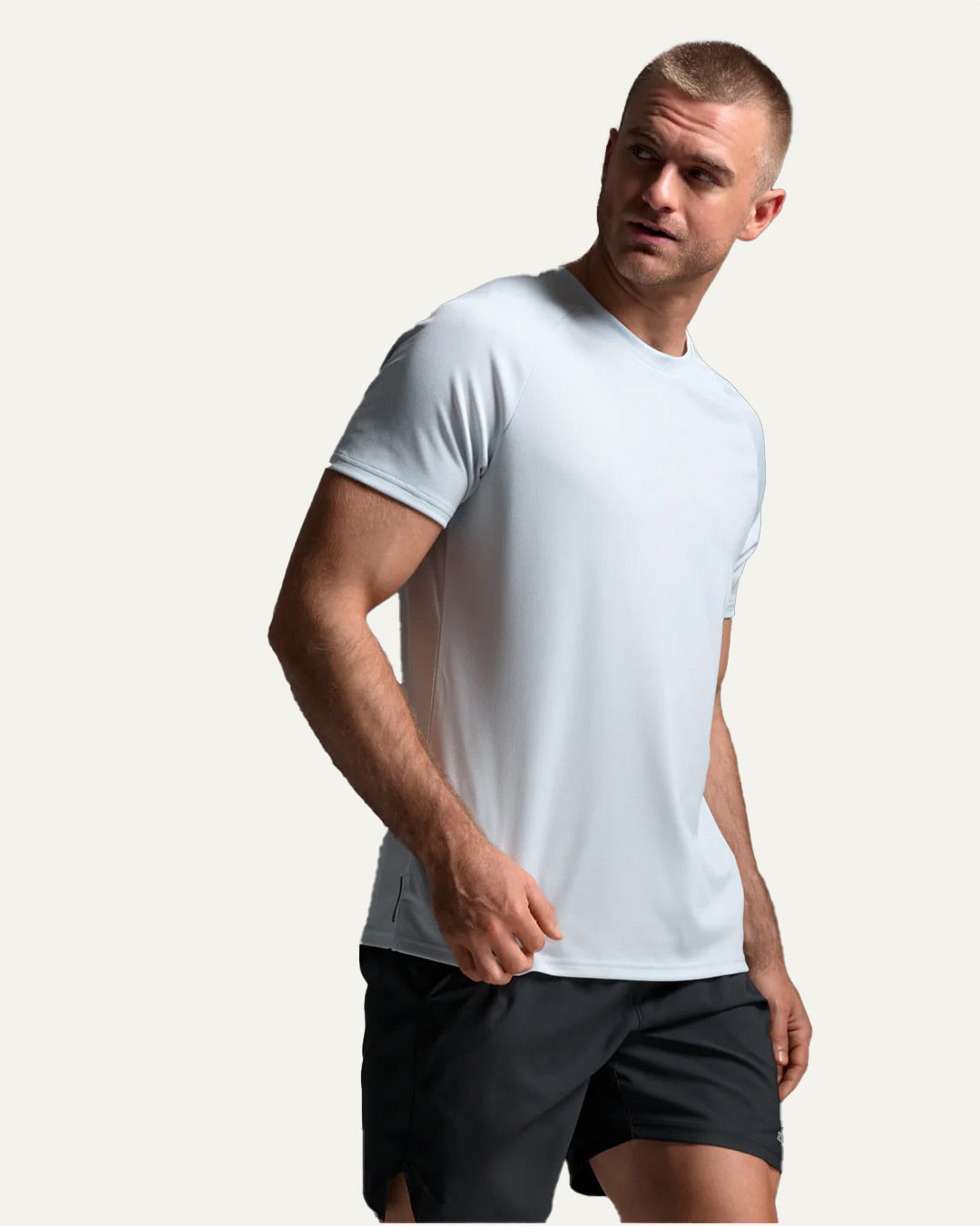 2XU Men's Aero Mesh Tee - Moonstone/Black Reflective