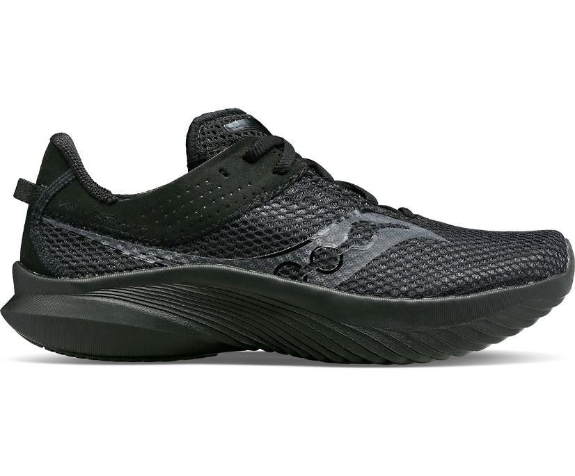 Saucony kinvara 9 triple on sale black