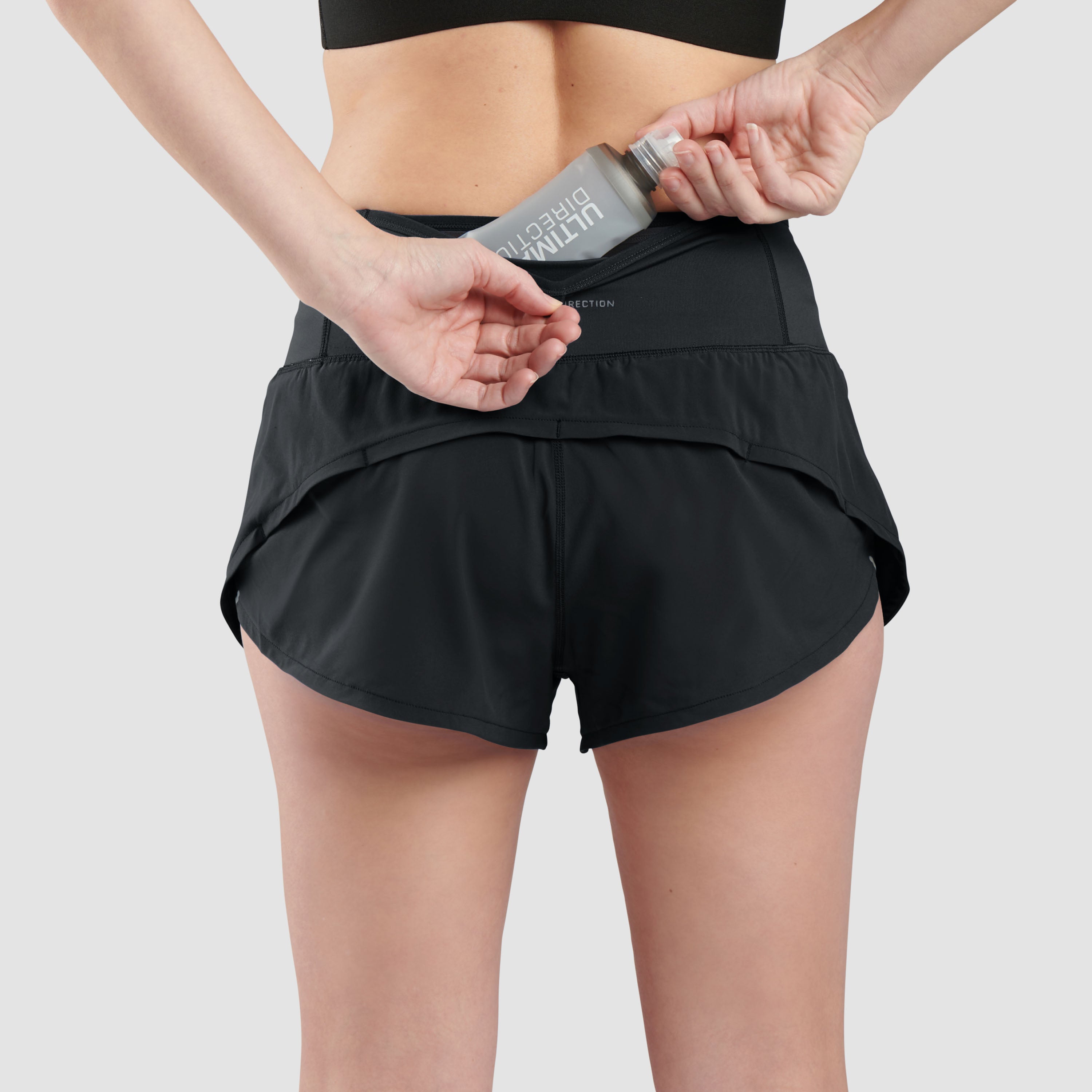 Ultimate Direction Women's Velum Short 2.5"- Onyx