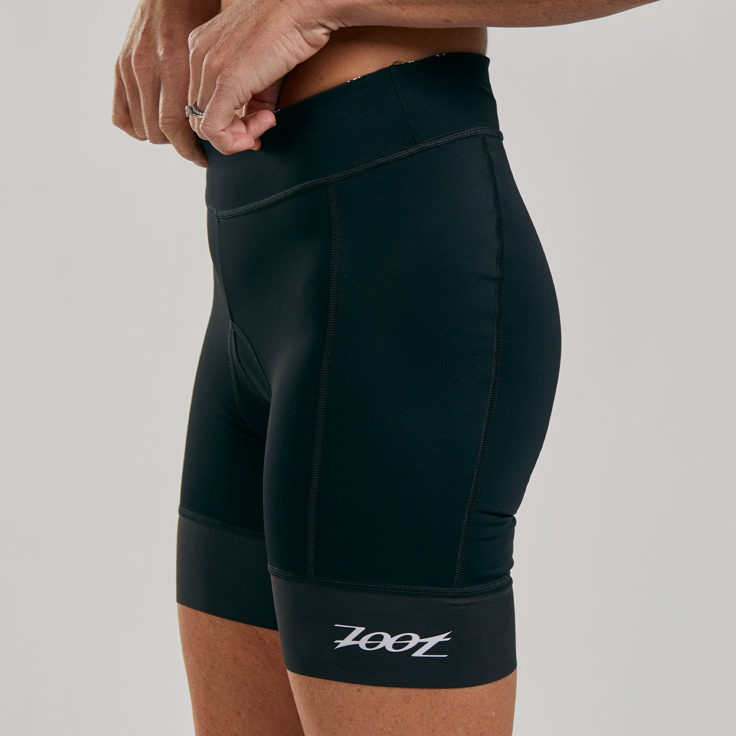 ZOOT WOMEN'S CYCLE CORE SHORT - BLACK