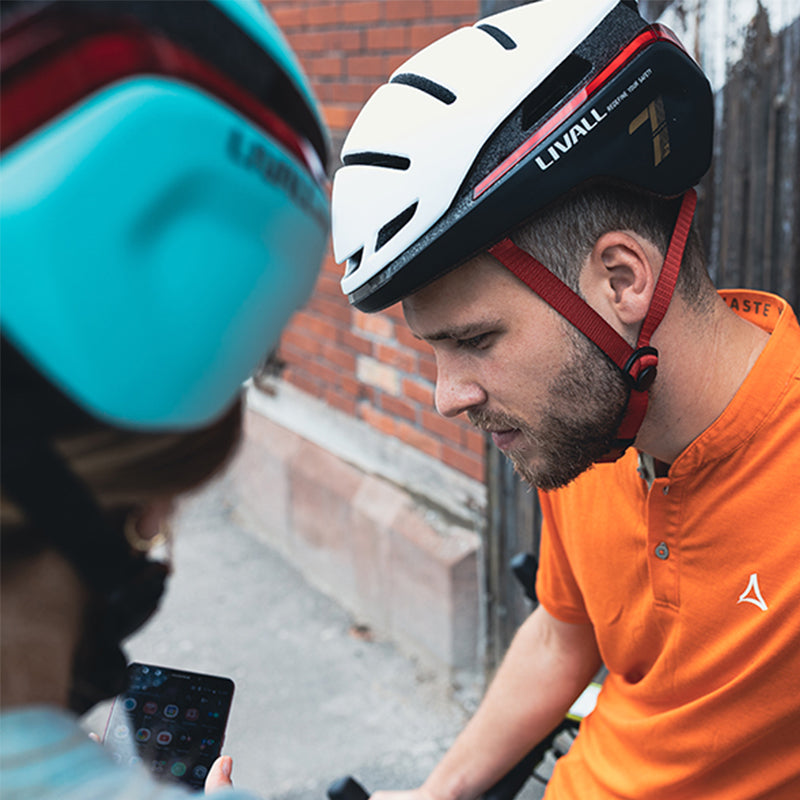 LIVALL EVO21 Smart Cycling Helmet - Snow