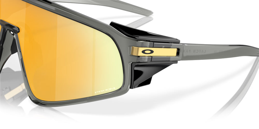 Oakley Latch Panel Grey Smoke - Prizm 24K