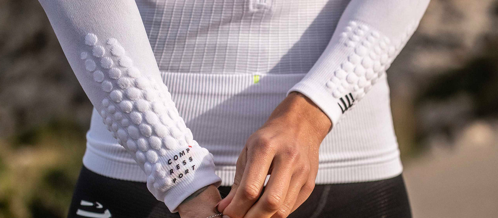 Compressport Unisex's ArmForce Ultralight - White