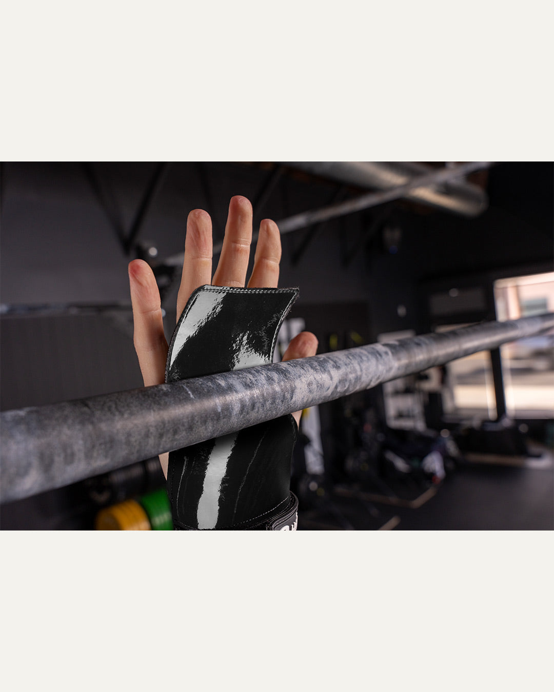 Harbinger Pro Tacky Grip - Black