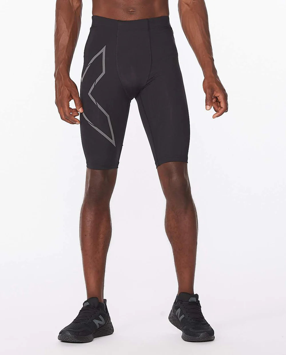 2XU Men's Light Speed Compression Shorts - Black/Black Reflective -MA5 ...