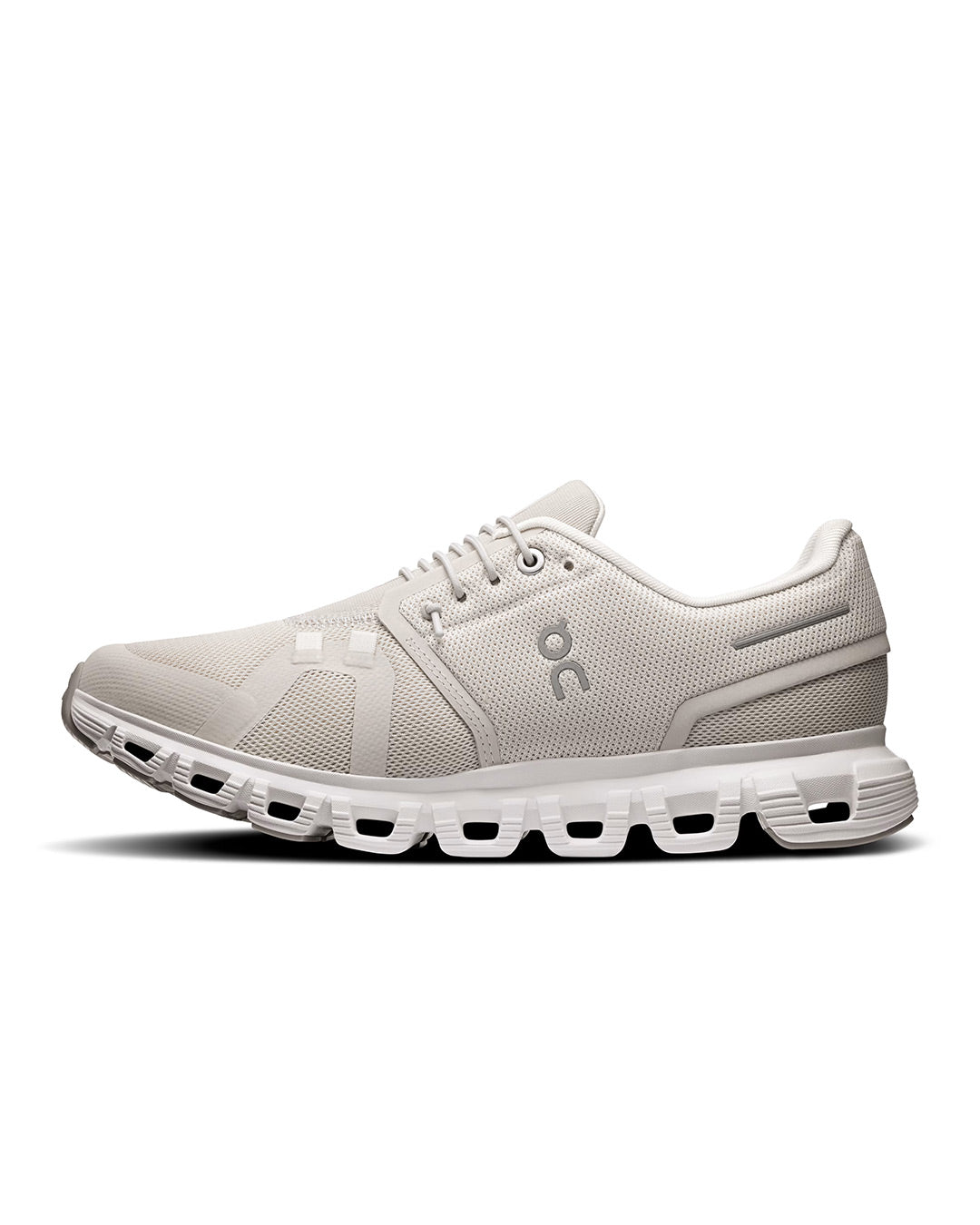 ON Women's Cloud 6 - Pearl/White