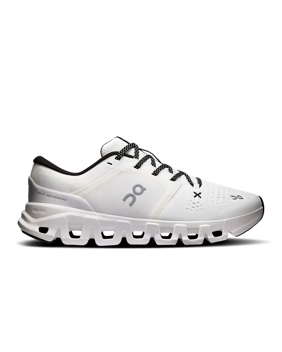 ON Women's Cloud X 5 - White/Black