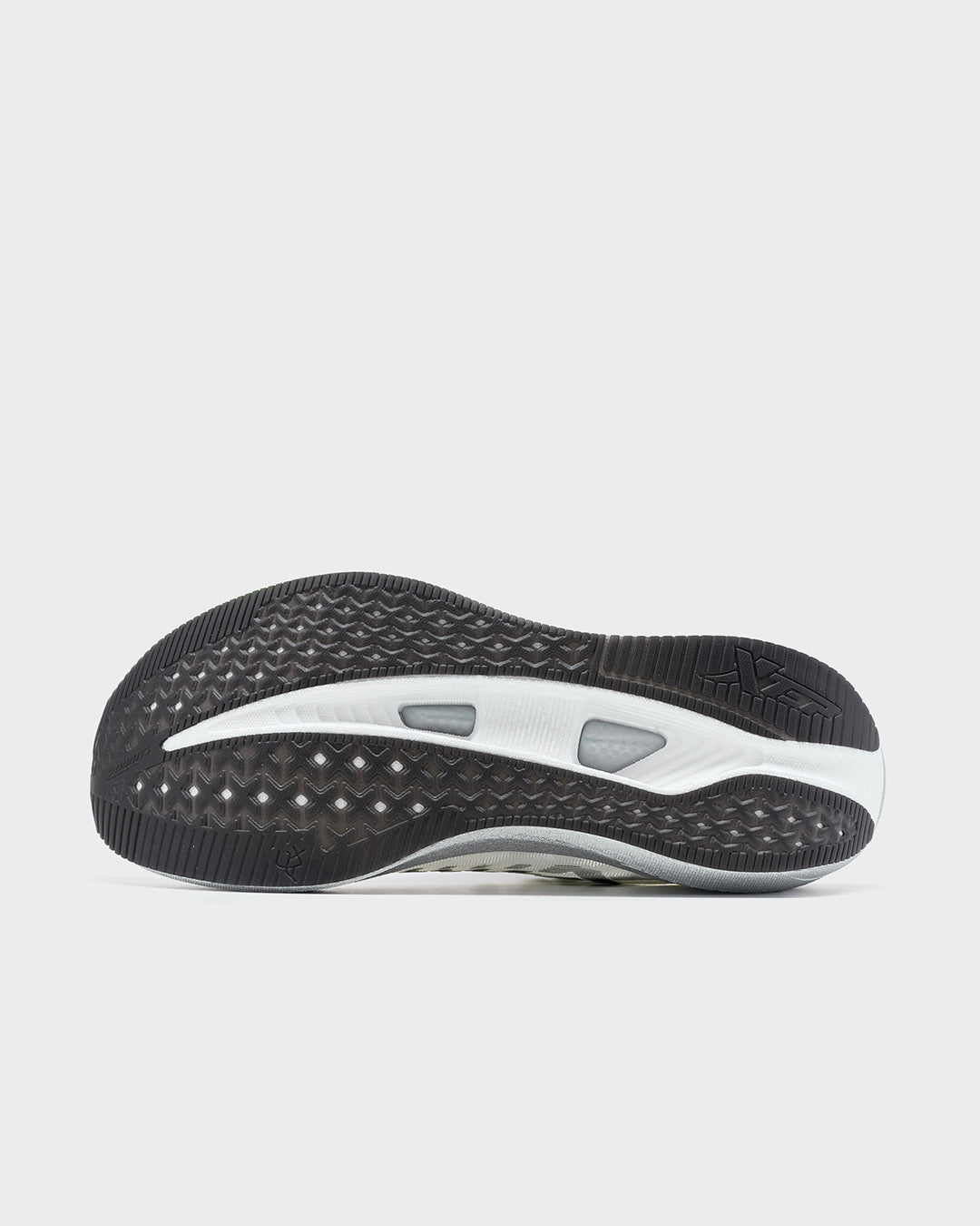 Xtep Men's 2000km 5.0 - Classic White/Black/Shoot Green – Key