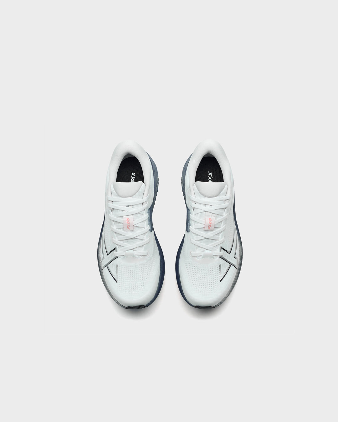 Xtep Men's 2000km Plus - Classic White/Ink Blue