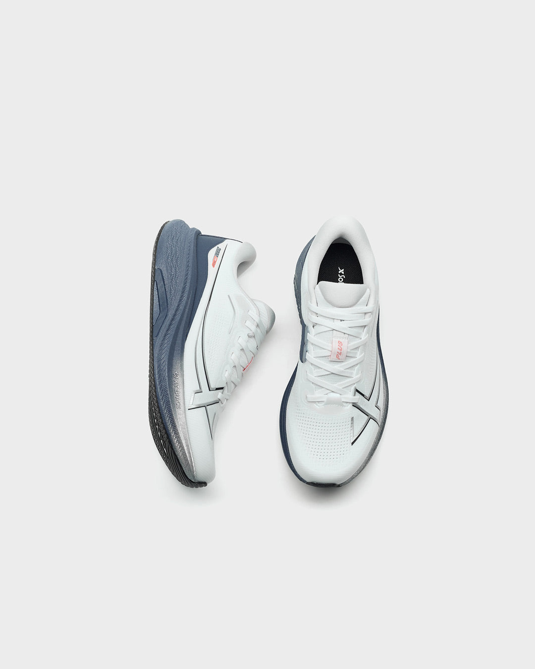 Xtep Men's 2000km Plus - Classic White/Ink Blue