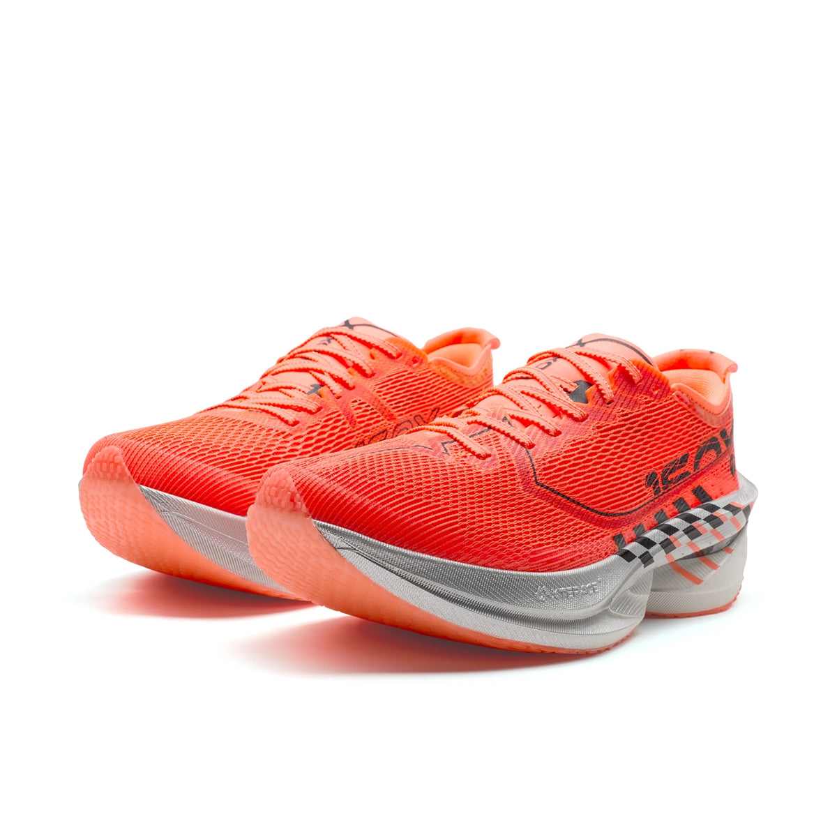 Xtep Women's 160X 7.0 - Super Orange/Black