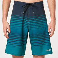 Oakley Fade Out 21 Rc Boardshort - Green/Fathom Stripes