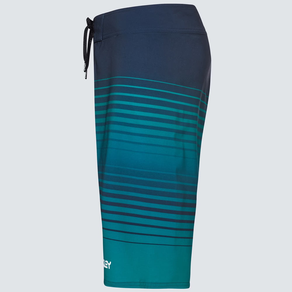 Oakley Fade Out 21 Rc Boardshort - Green/Fathom Stripes