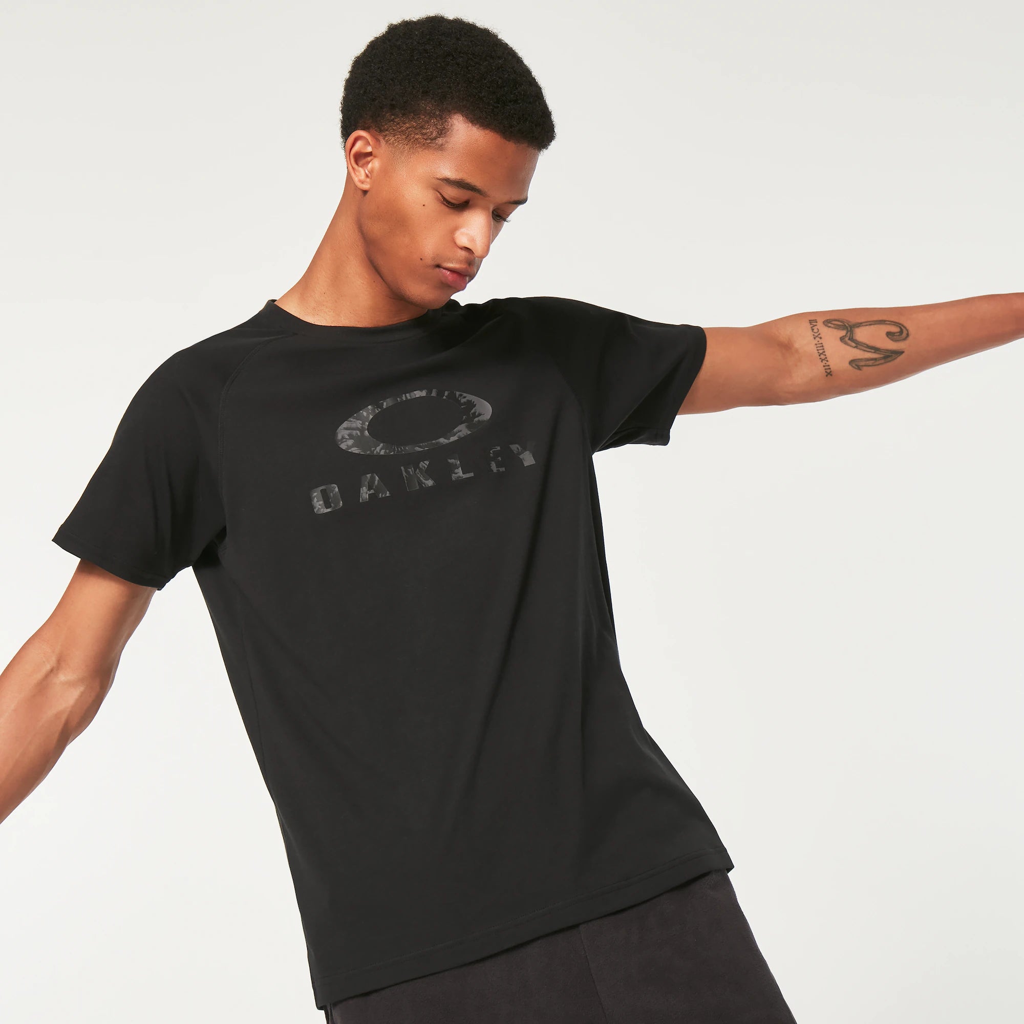 Oakley Men's Wanderlust SS Tee - Blackout