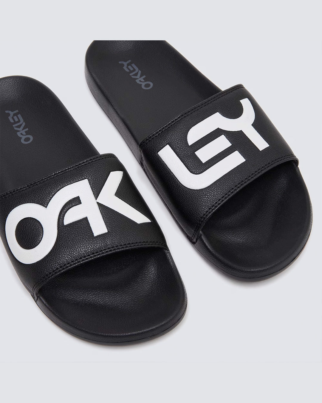 Oakley Men's Oakley B1B Slide 2.0 - Blackout