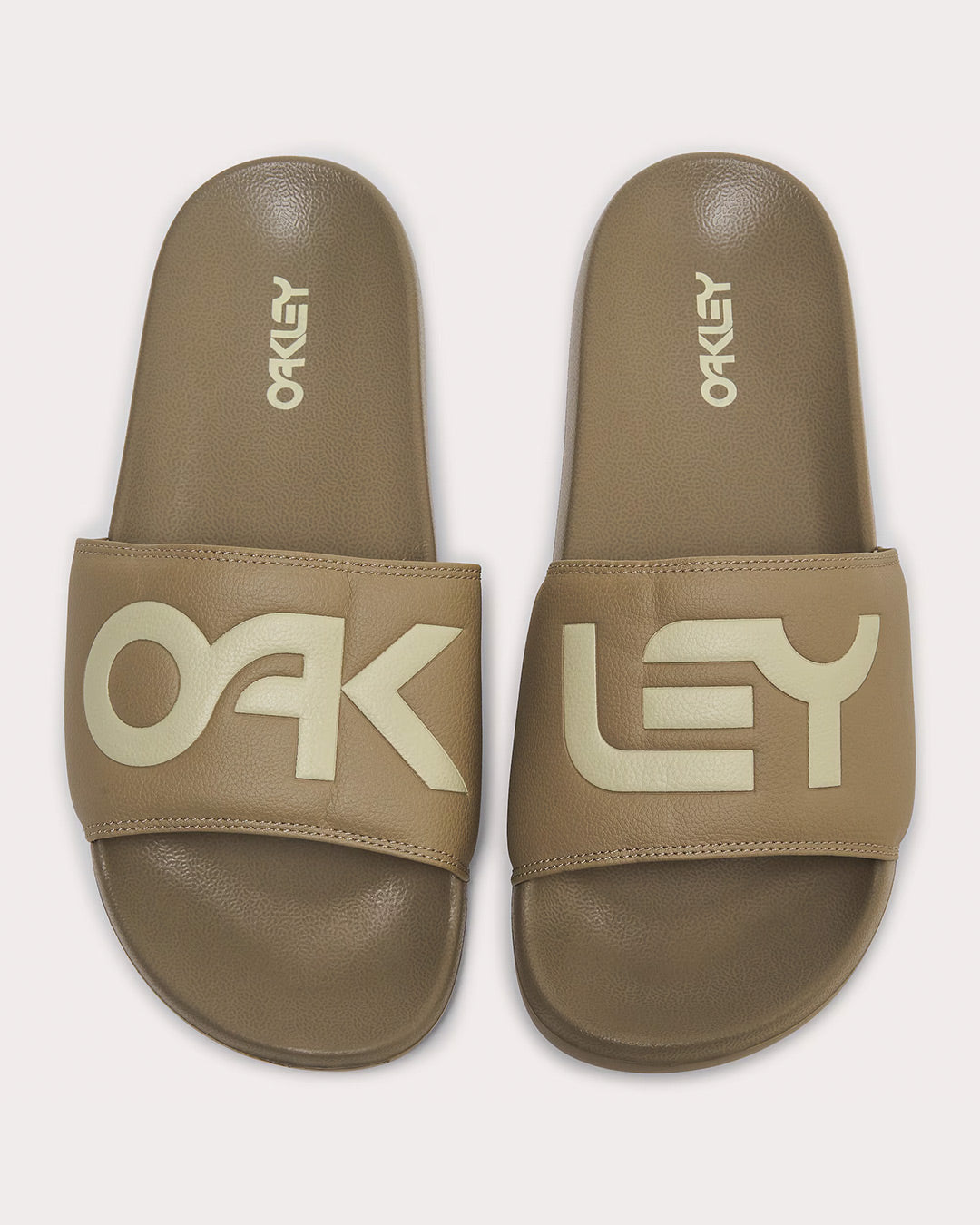 Oakley Men's Oakley B1B Slide 2.0 - Rye