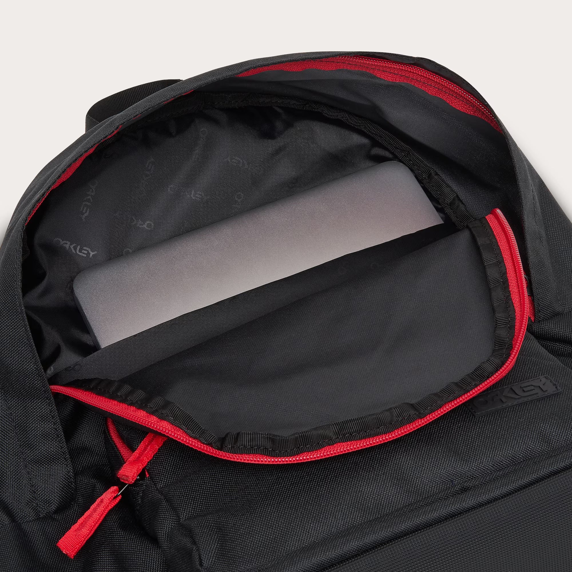 Oakley Transit Everyday Backpack - Black/Red