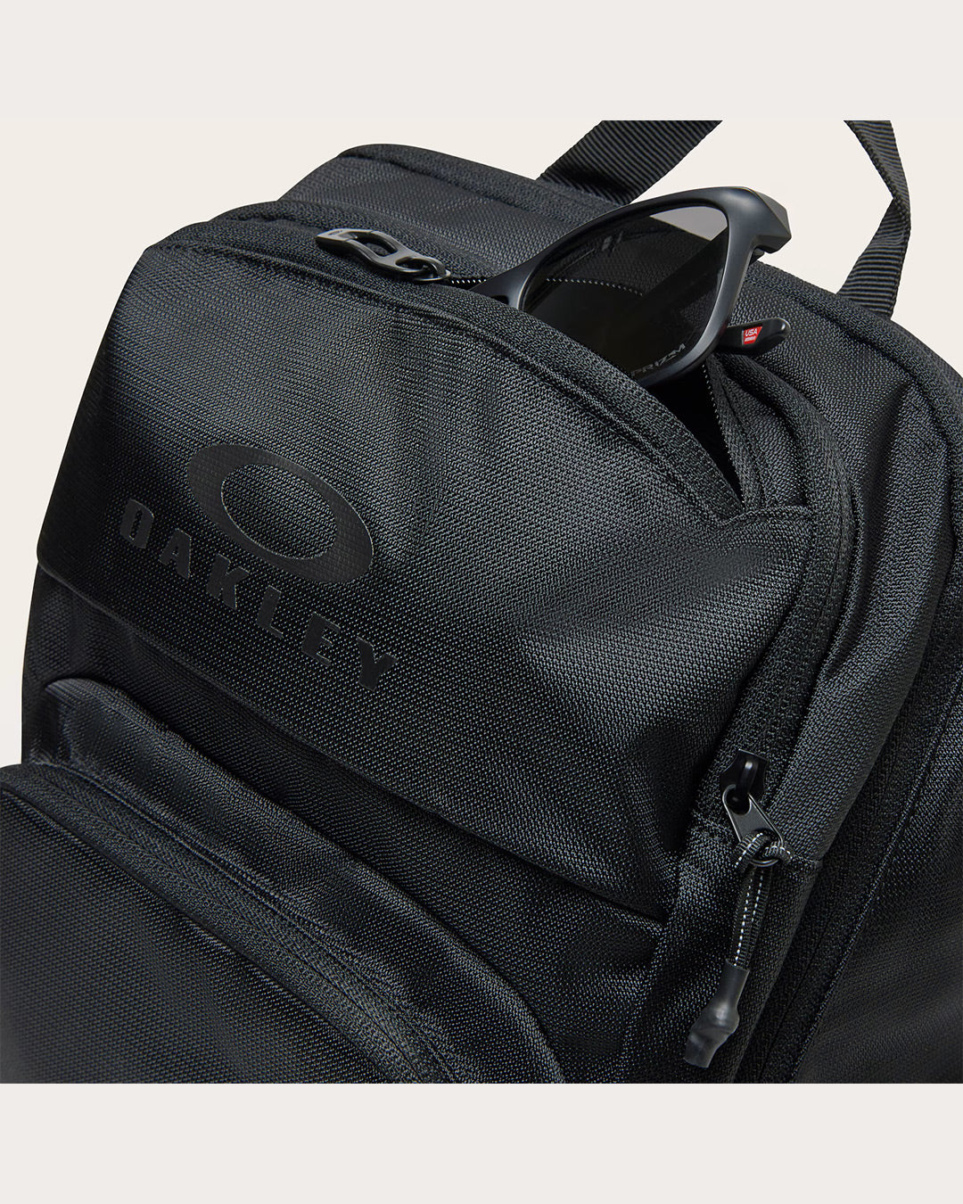 Oakley Essential Day Pack M 9.0 - Black/Black