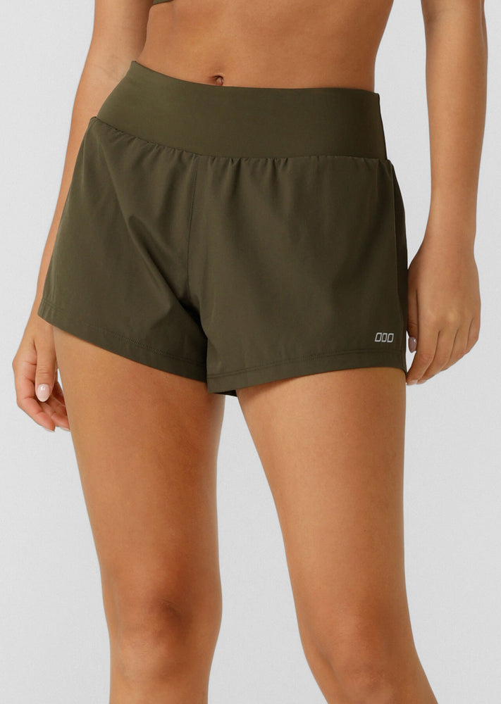 Lorna Jane Stretch & Stride Pocket Run Short - Luxury Green