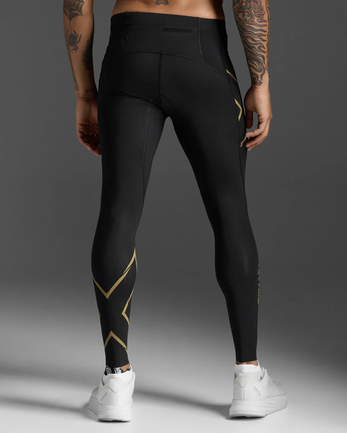 2XU Men's Light Speed Compression Tights - Black/Gold Reflective