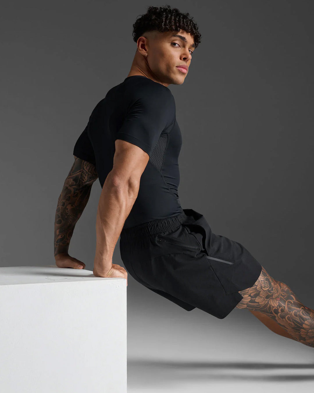 2XU Men's Core Compression Short Sleeve - Black/No Logo