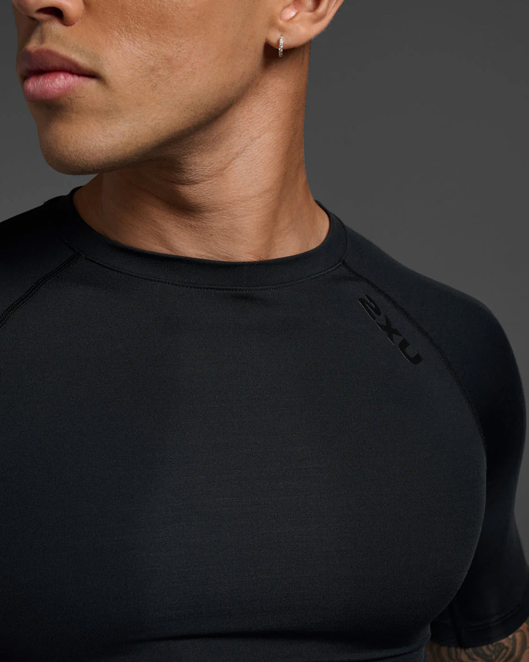 2XU Men's Core Compression Short Sleeve - Black/No Logo