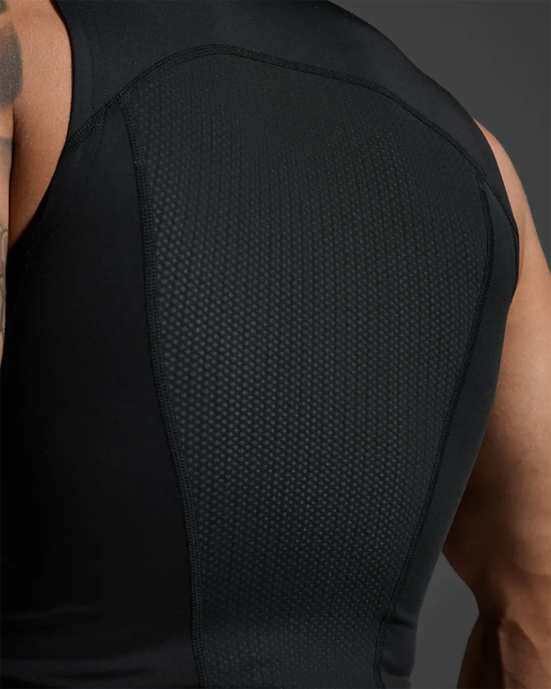 2XU Men's Core Compression Sleeveless - Black/Silver