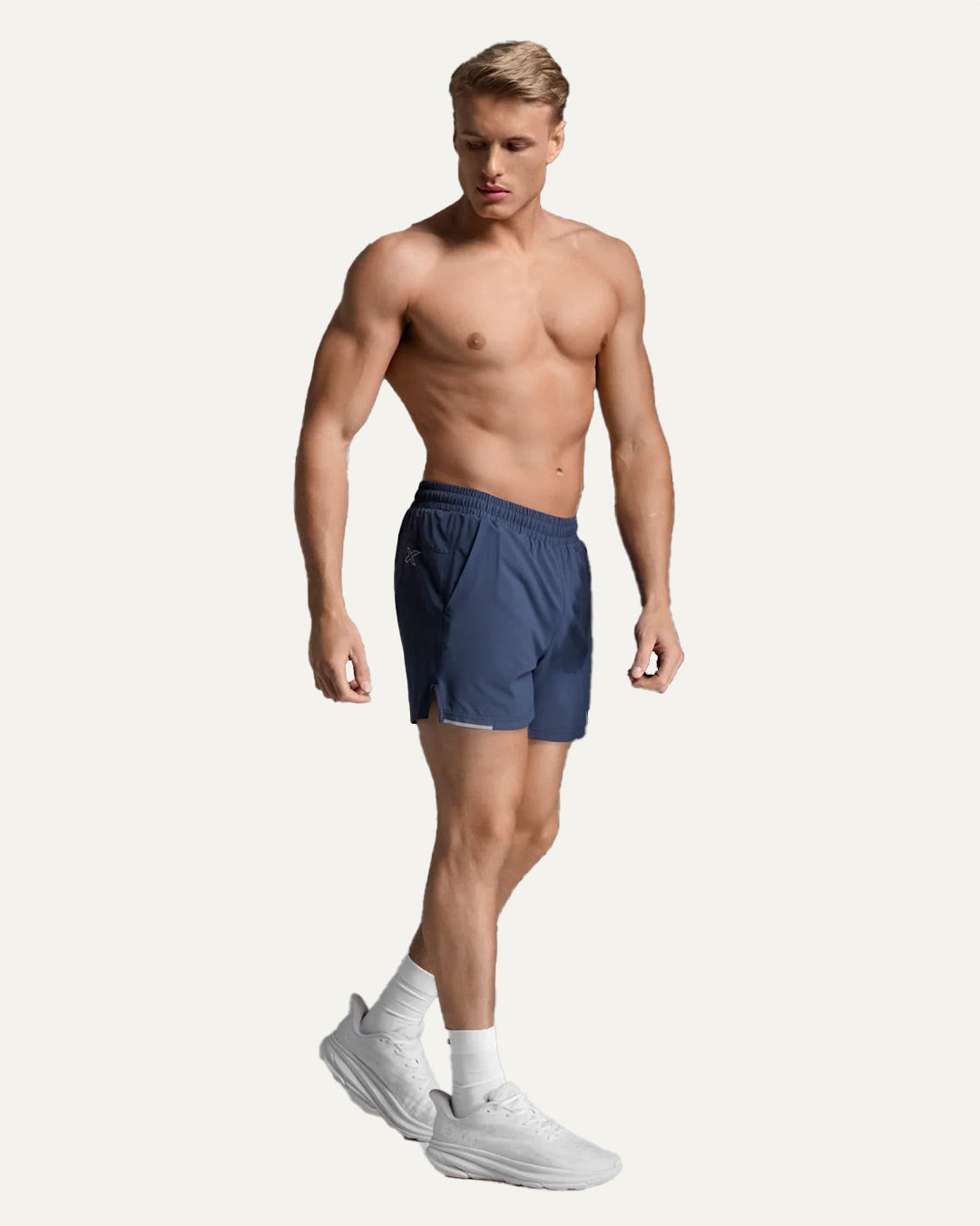 2XU Men's Aero 5 Inch Shorts - Midnight/Silver Reflective