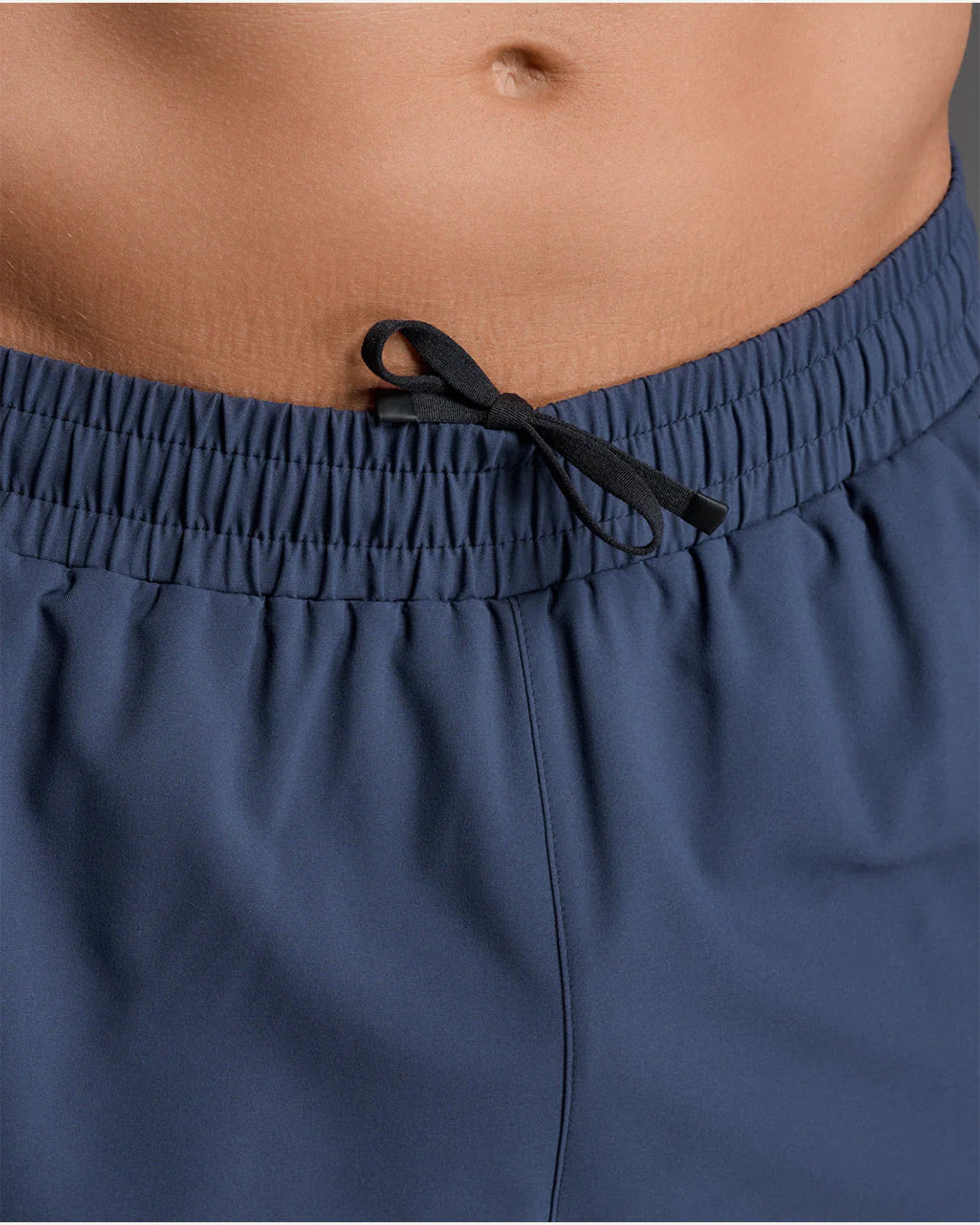 2XU Men's Aero 5 Inch Shorts - Midnight/Silver Reflective