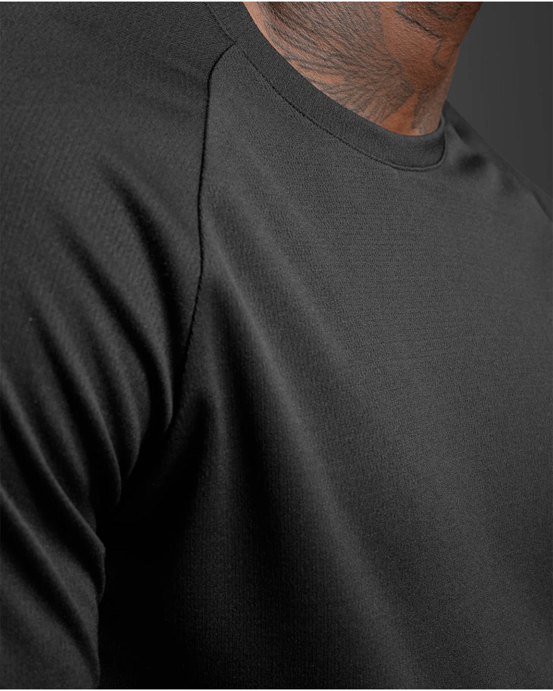 2XU Men's Aero Mesh Long Sleeve - Black/Silver Reflective