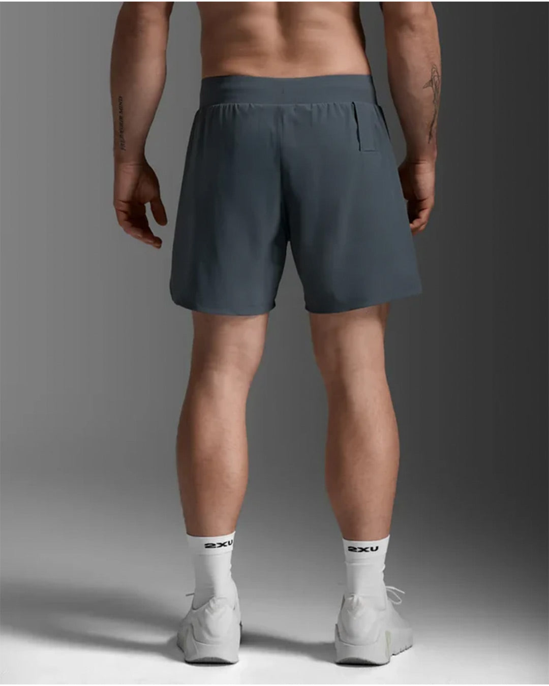 2XU Men's Motion 2in1 5inch Shorts - Turbulence/Black