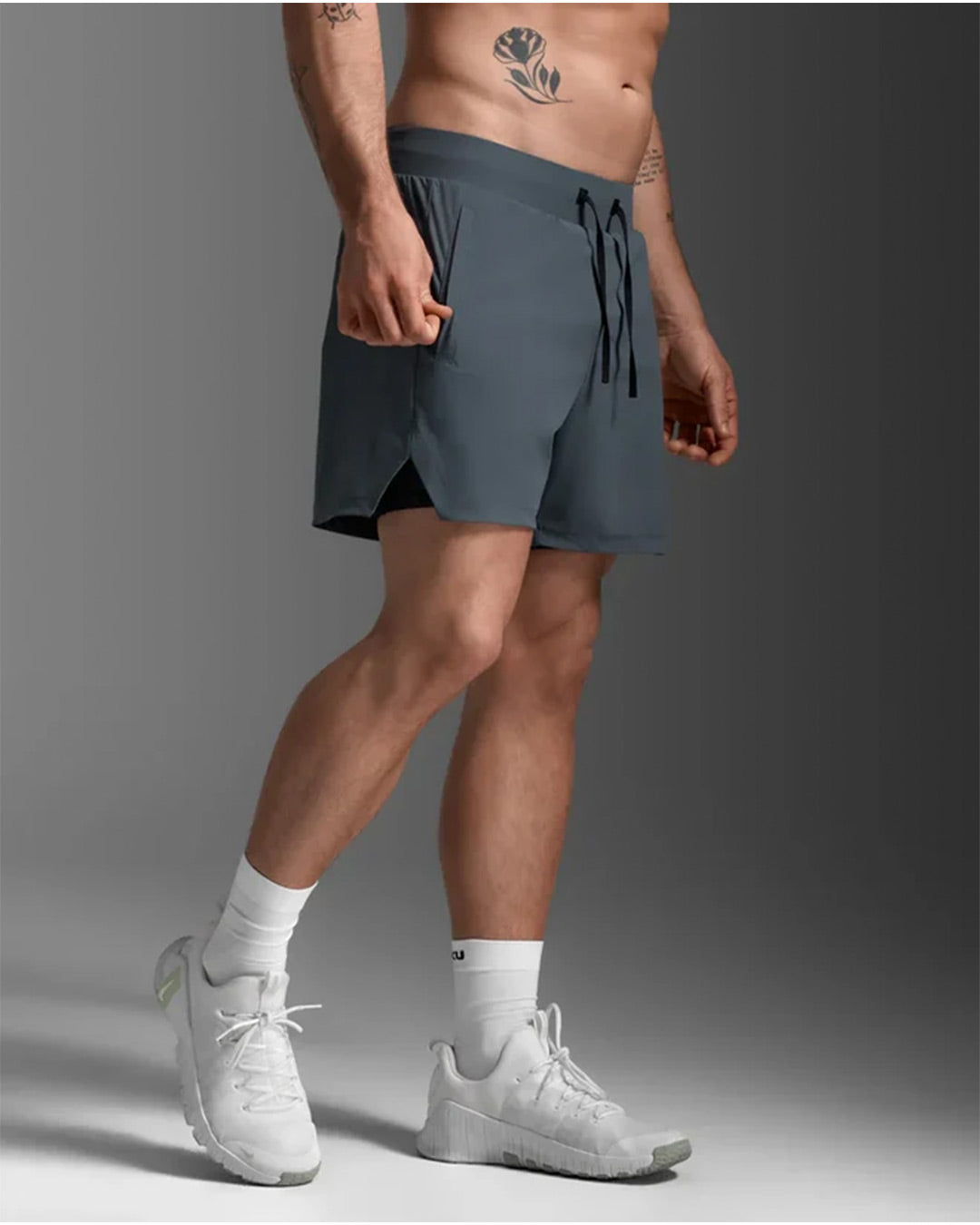 2XU Men's Motion 2in1 5inch Shorts - Turbulence/Black