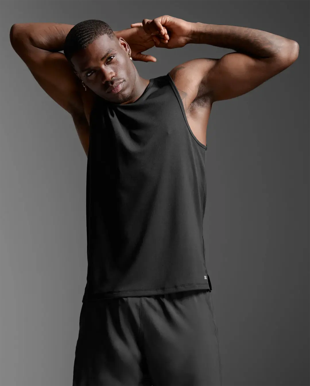 2XU Men's Aero Mesh Tank - Black/Silver Reflective
