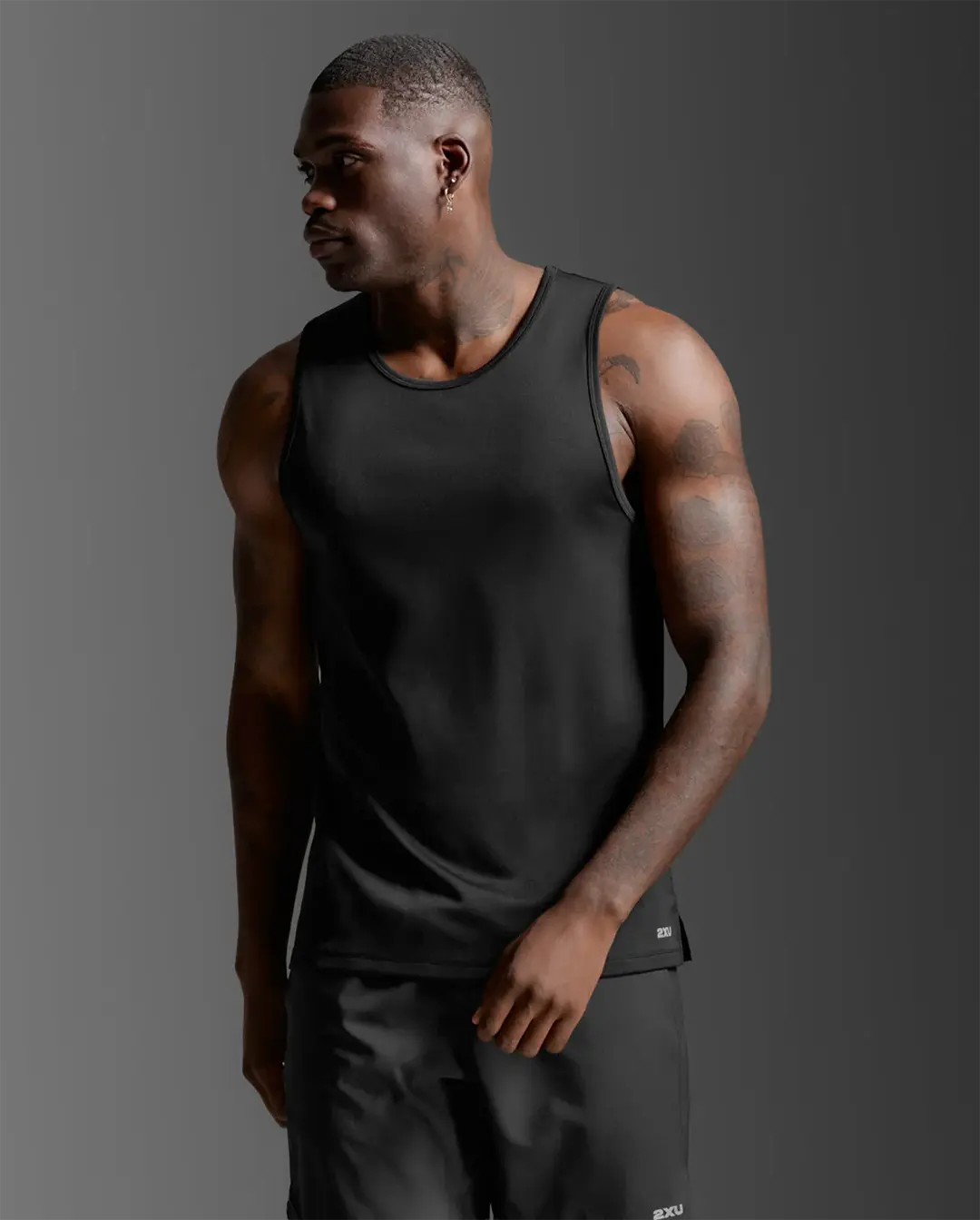 2XU Men's Aero Mesh Tank - Black/Silver Reflective