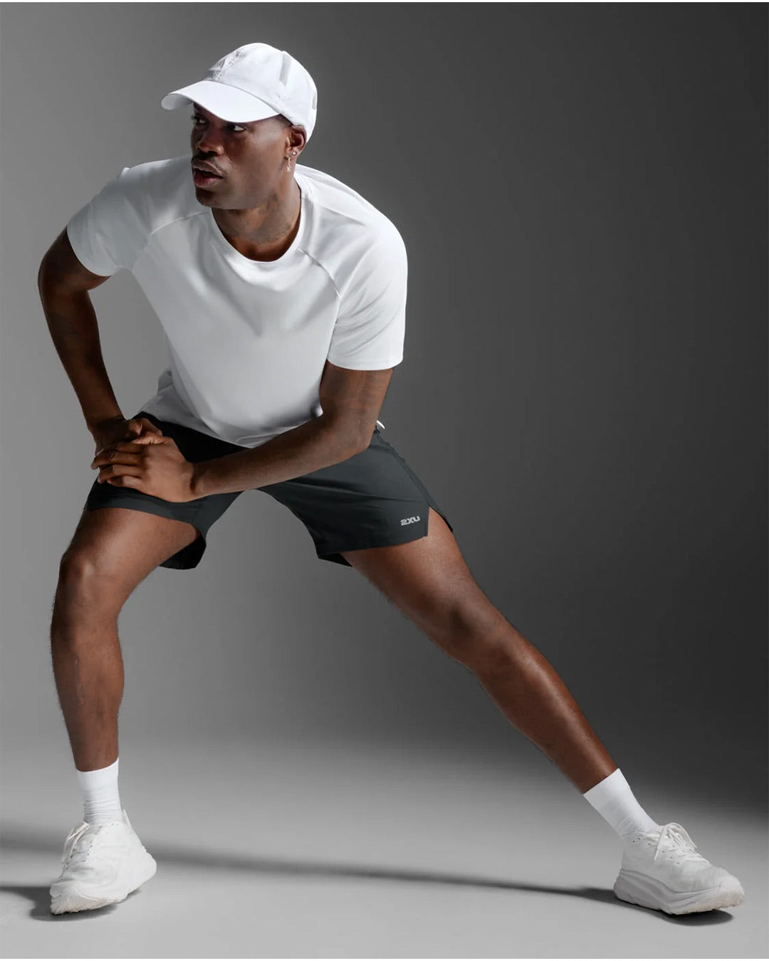 2XU Men's Aero Mesh Tee - White/Silver Reflective