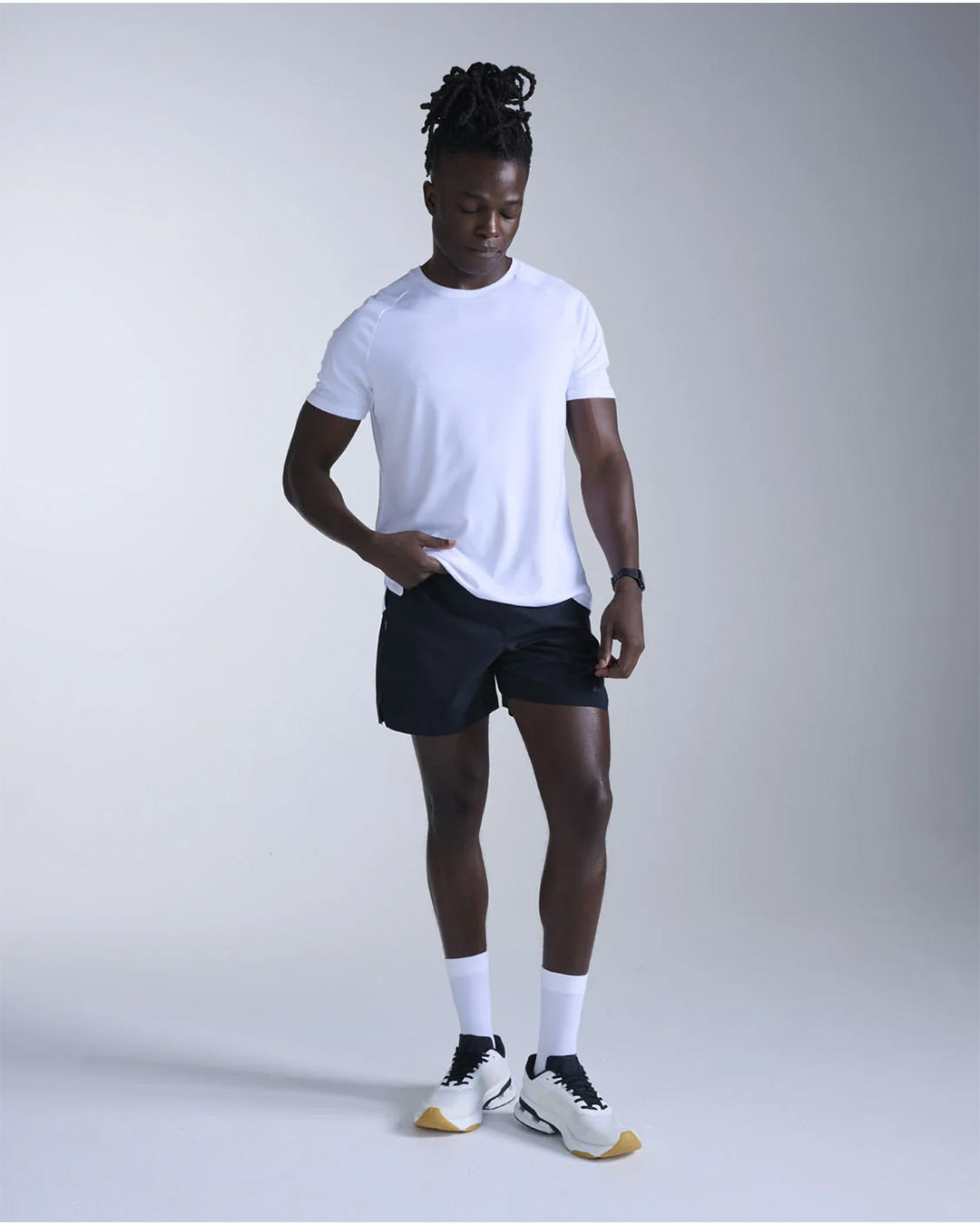 2XU Men's Motion 5inch Unlined Shorts - Black/Black