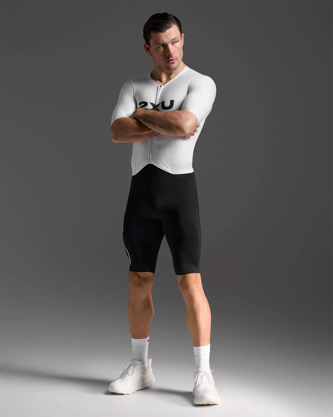 2XU Men's Light Speed React Sleeved Trisuit - Black/White