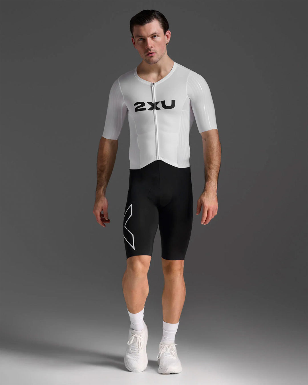 2XU Men's Light Speed React Sleeved Trisuit - Black/White