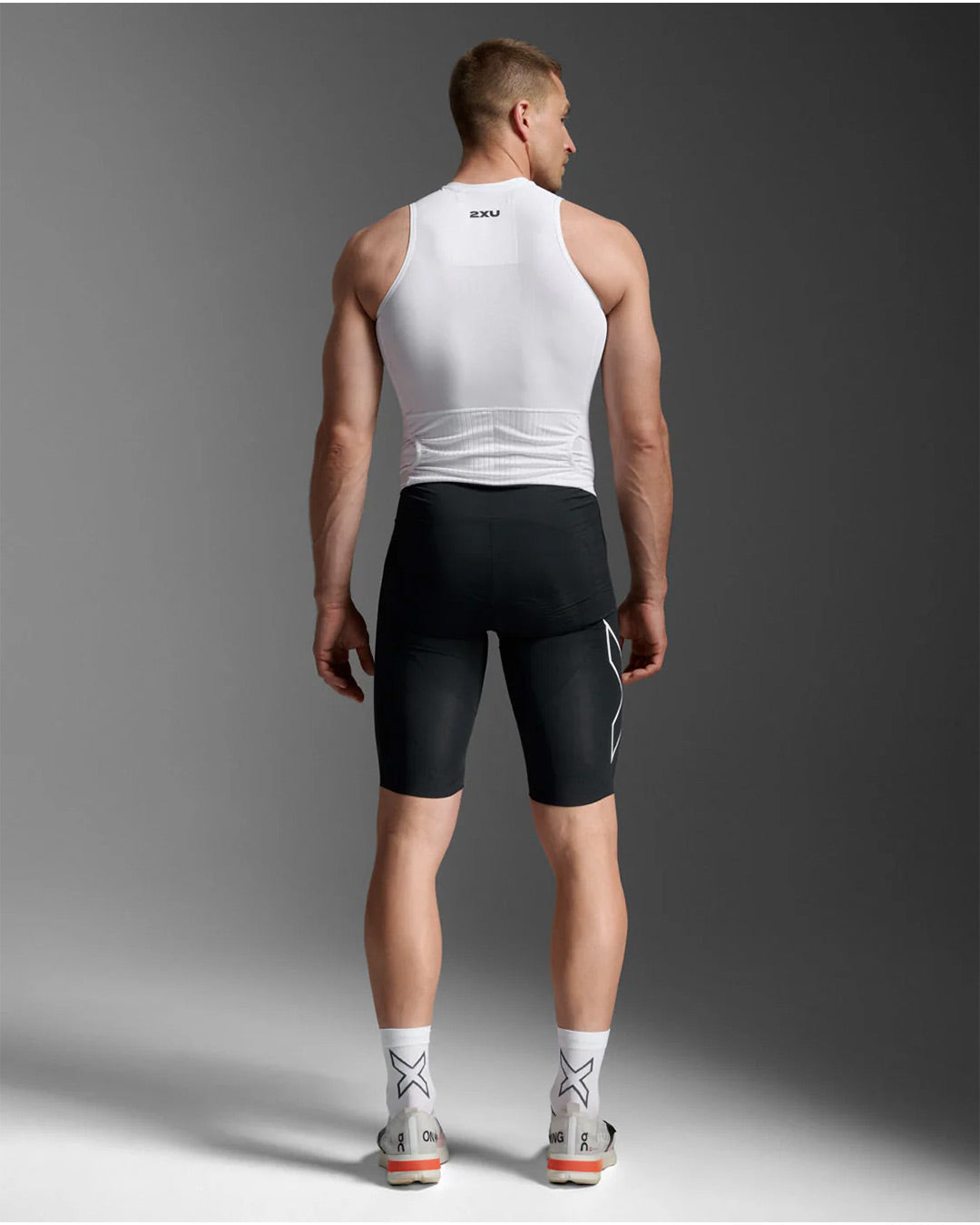 2XU Men's Light Speed React Trisuit - Black/White