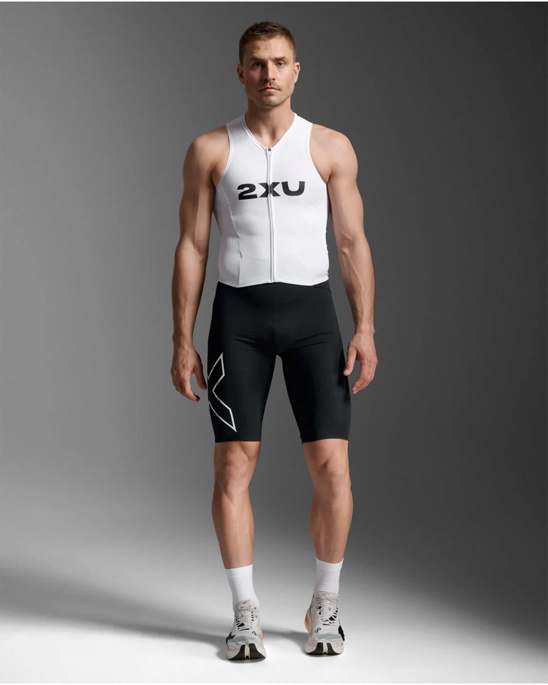 2XU Men's Light Speed React Trisuit - Black/White