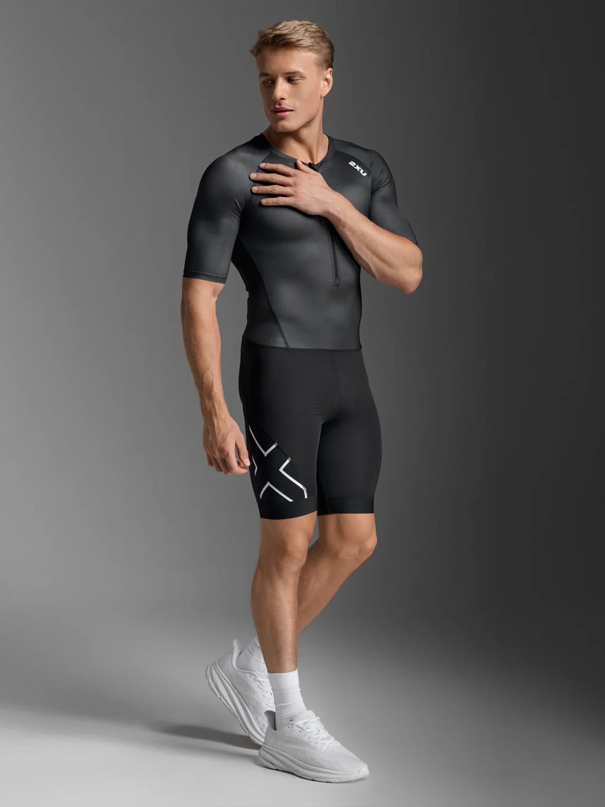 2XU Men's Core Sleeved Trisuit - Black/White – Key Power Sports