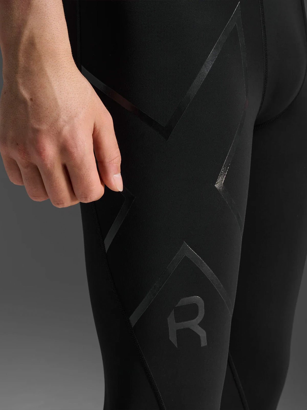 2XU Motion Compression Tights M ブラック/ネロ 2XU Mens Motion Compression Tights (Black/Nero) | Sportpursuit.com