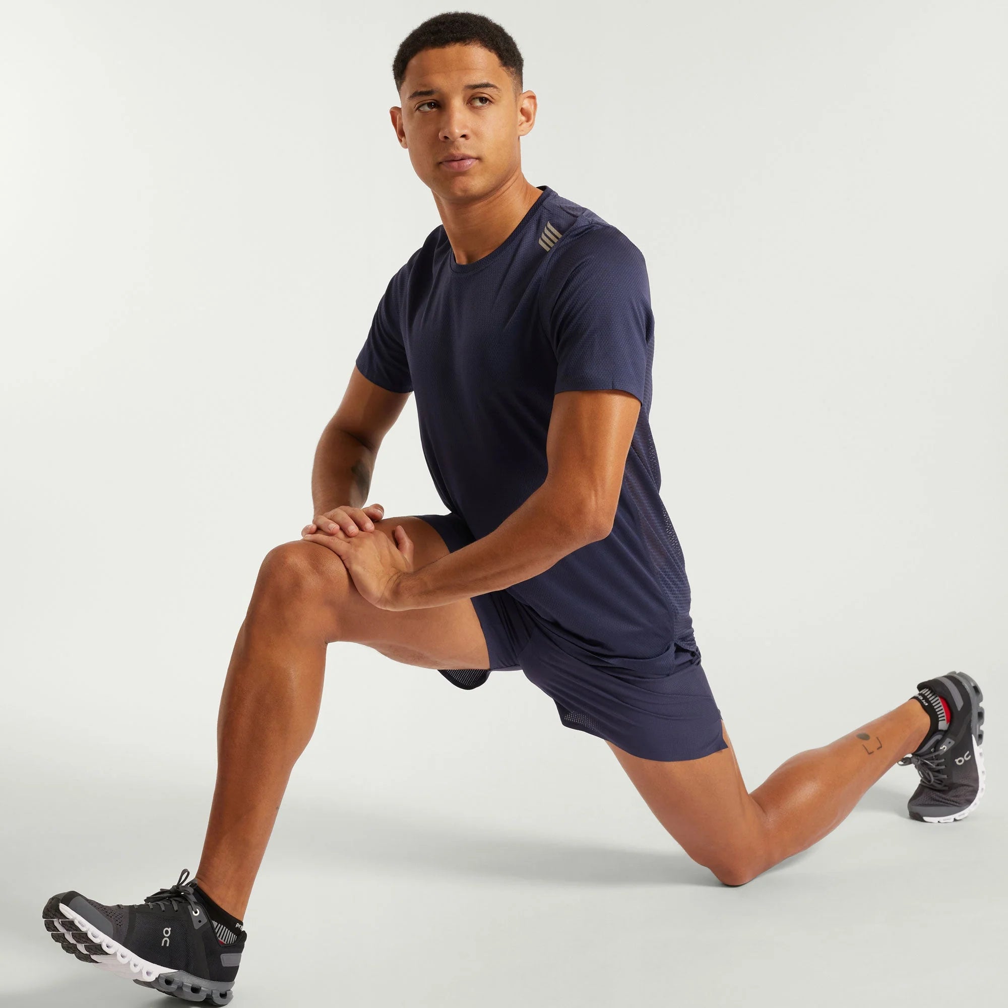 Pressio Men’s Run Elite Short Sleeve Top - NVY/SLV