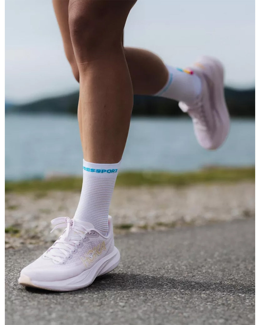 Compressport Unisex's Pro Racing Socks v4.0 Run High Ironman 2026 L2 - White