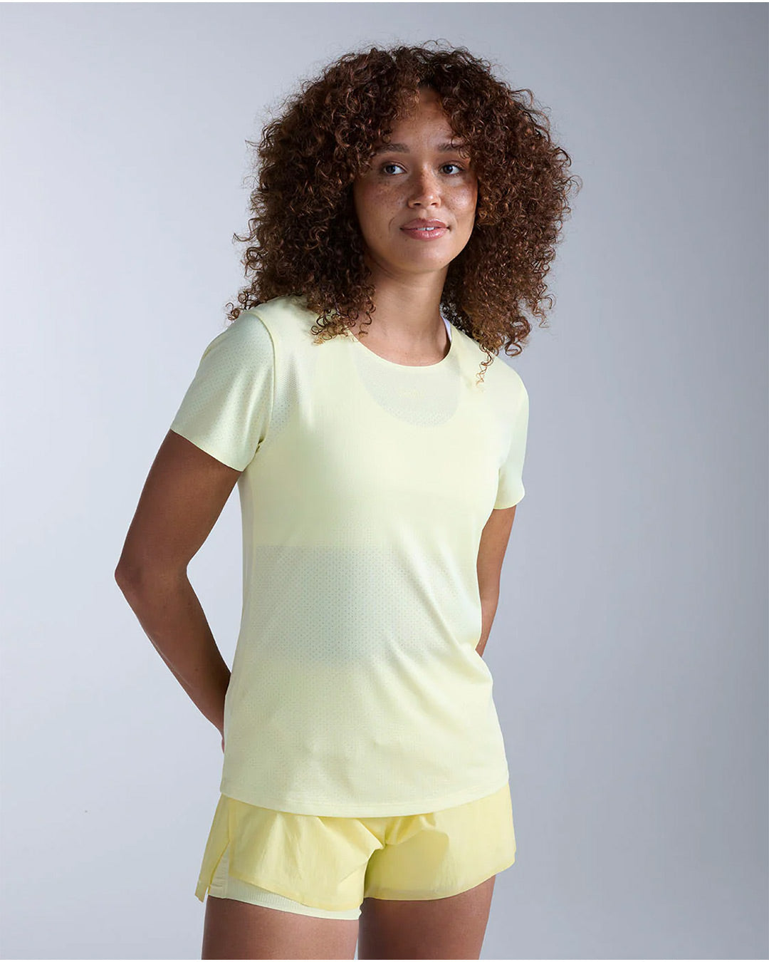 2XU Women's Light Speed Tech Tee - Lemon Ice/Lemon Reflective