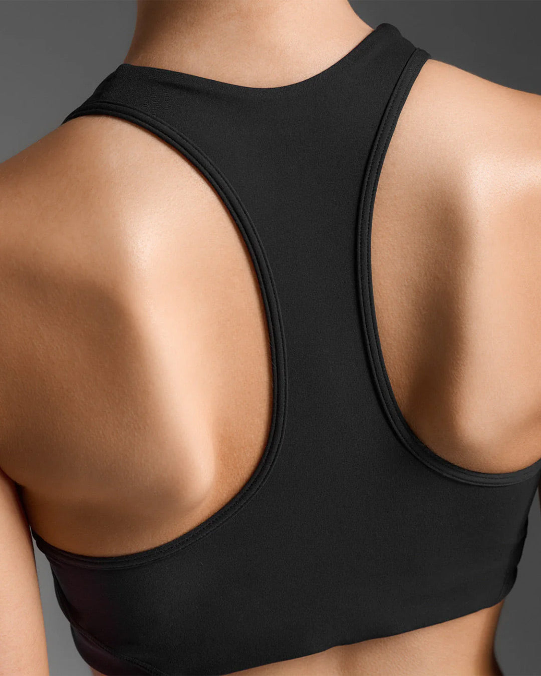 2XU Women's Form Racerback Medium Impact Bra - Black/Black