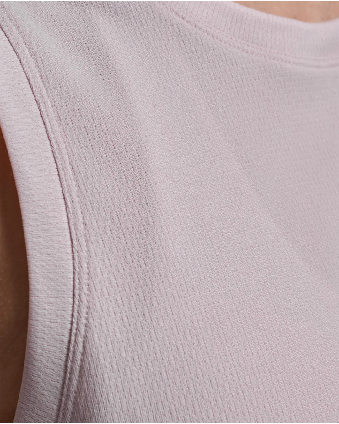 2XU Women's Aero Mesh Crop Tank - Pink Frost/Pink Reflective