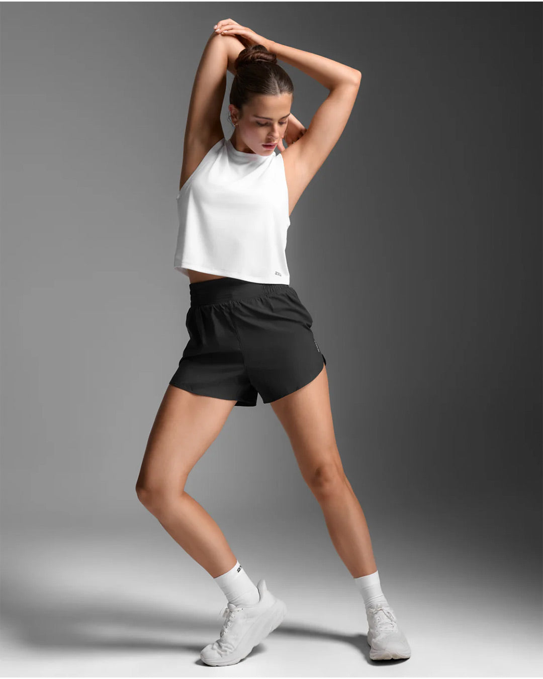 2XU Women's Aero Mesh Crop Tank - White/Silver Reflective